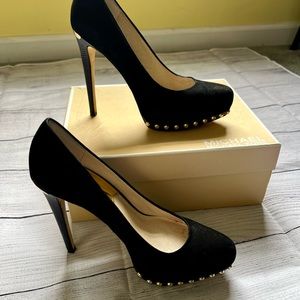 MICHAEL Michael Kors Ailee Studded Suede Platform, Black color,  size 8